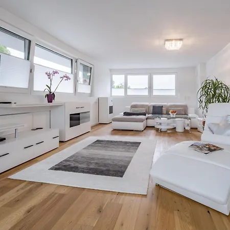 Luxury Silvia By We Rent *